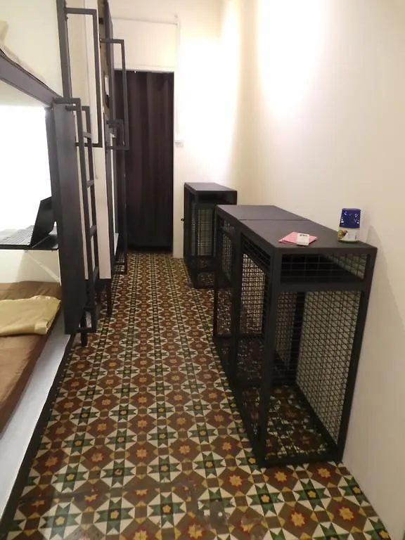 28 Bahari Hotel George Town